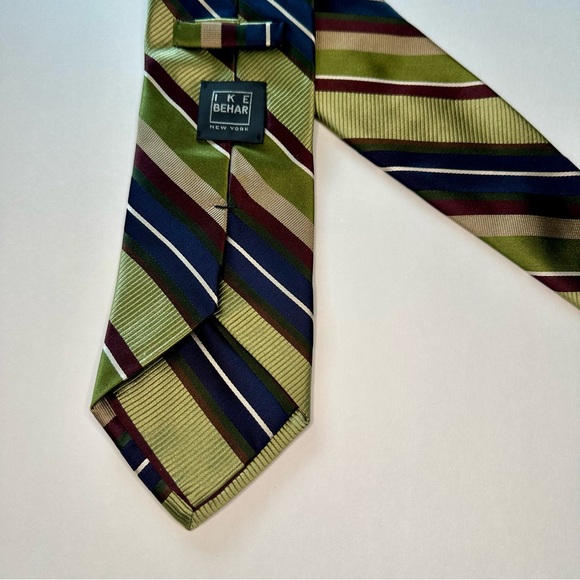 Untipped Ike Behar New York Wide Green Striped Silk Tie - Picture 2 of 7